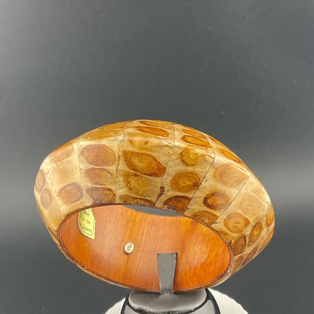 VTG KJL Capiz Shell Mosaic Bangle Bracelet Kenneth Jay Lane Wide Tortoiseshell - Picture 3 of 14